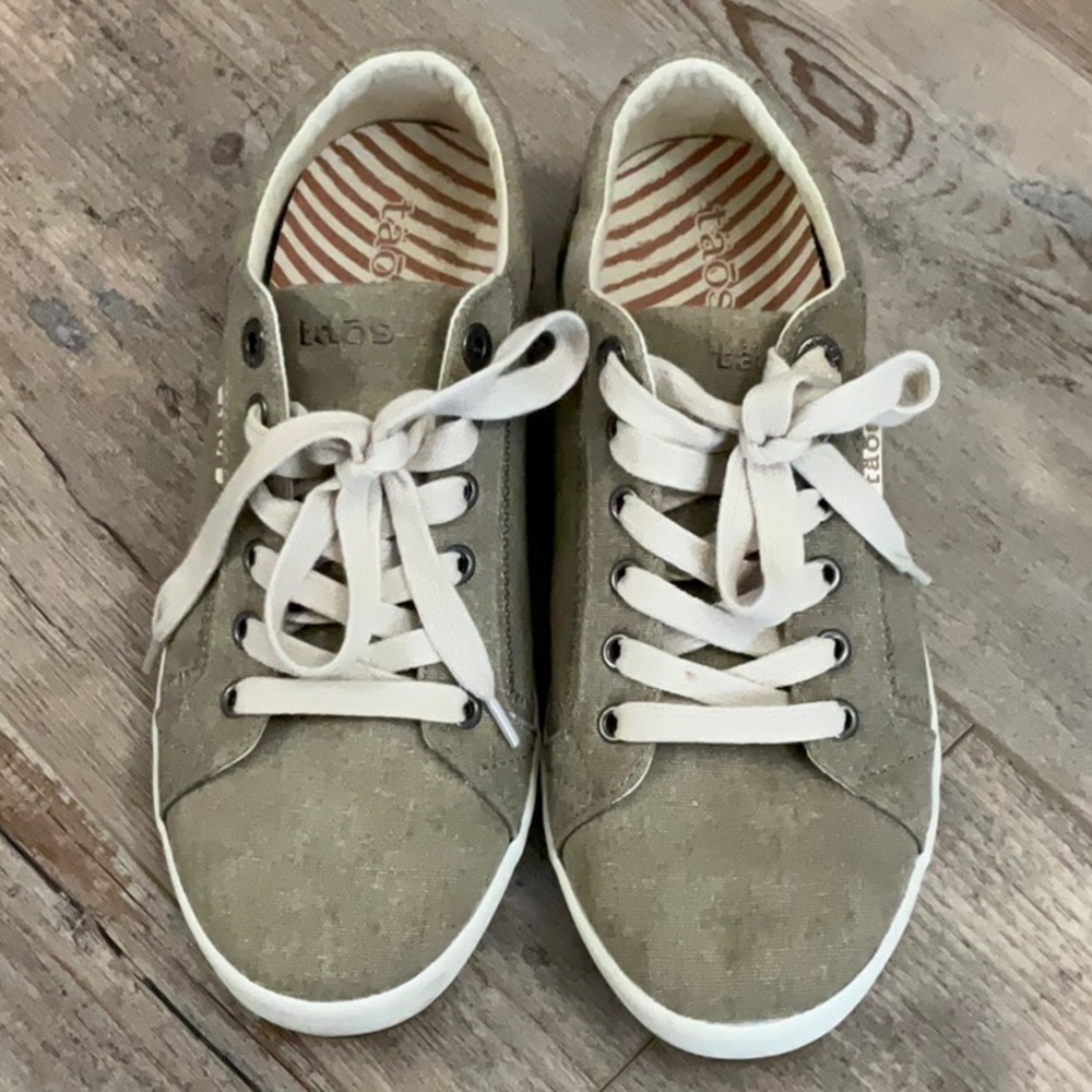 Taos Footwear Khaki Sneakers